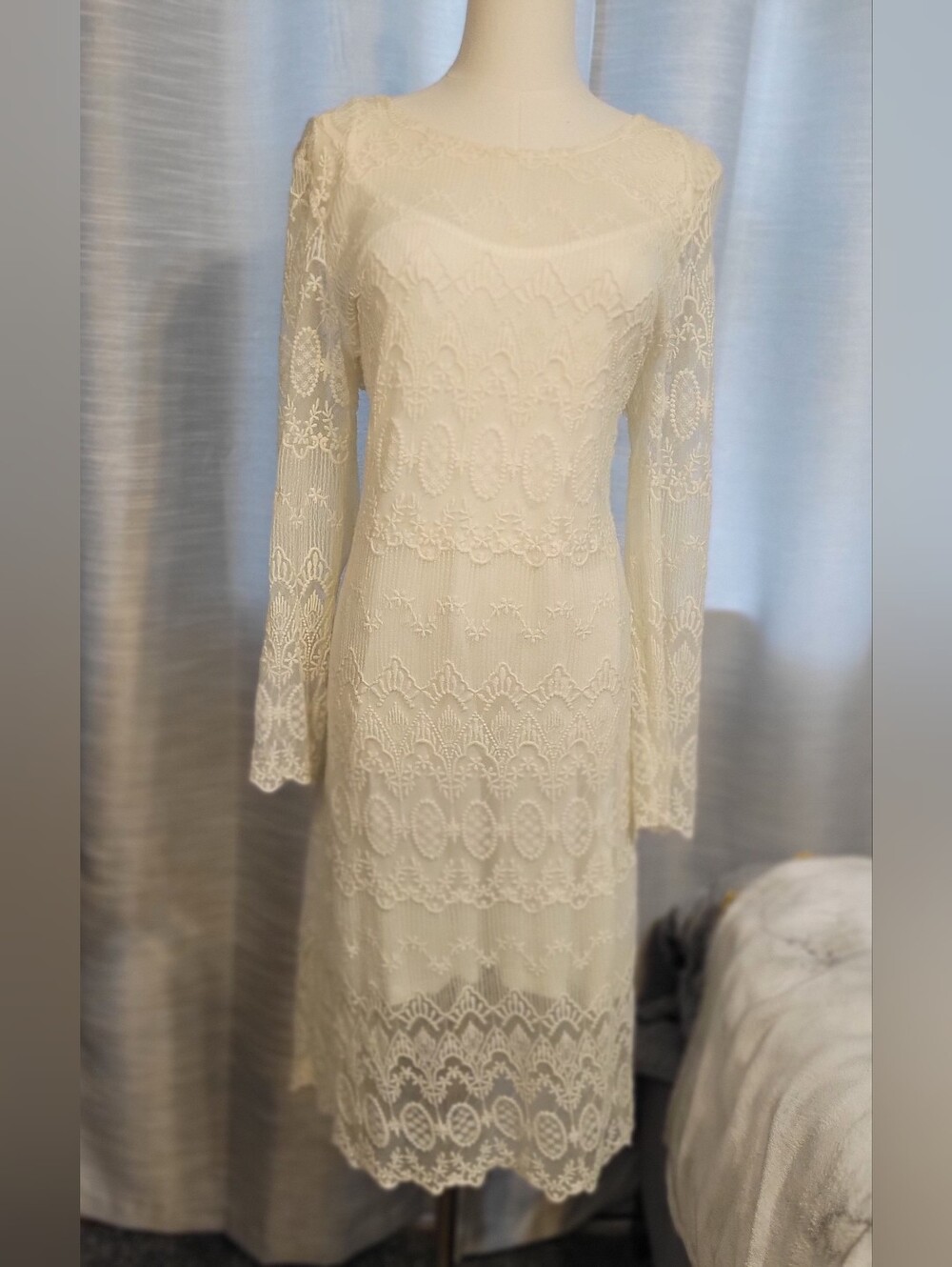 Mng Casual Lace Long-Sleeve Ivory Midi Dress